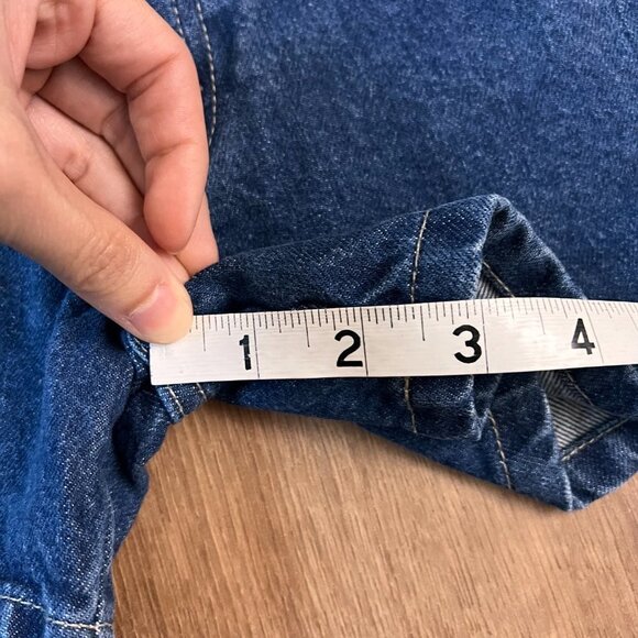 Levi's Denim Heart Pocket Jean Shorts Red Tab Sz 6X - Picture 6 of 8